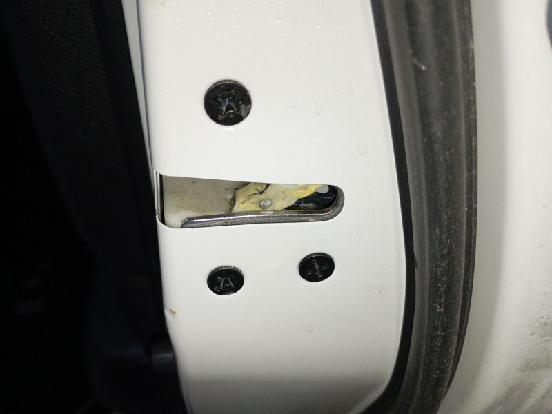 Recambio de cerradura puerta trasera derecha para mazda 6 sedán (gh) 2.2 d (gh10) referencia OEM IAM   