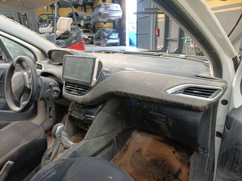 peugeot 208 i (ca_, cc_) del año 2016