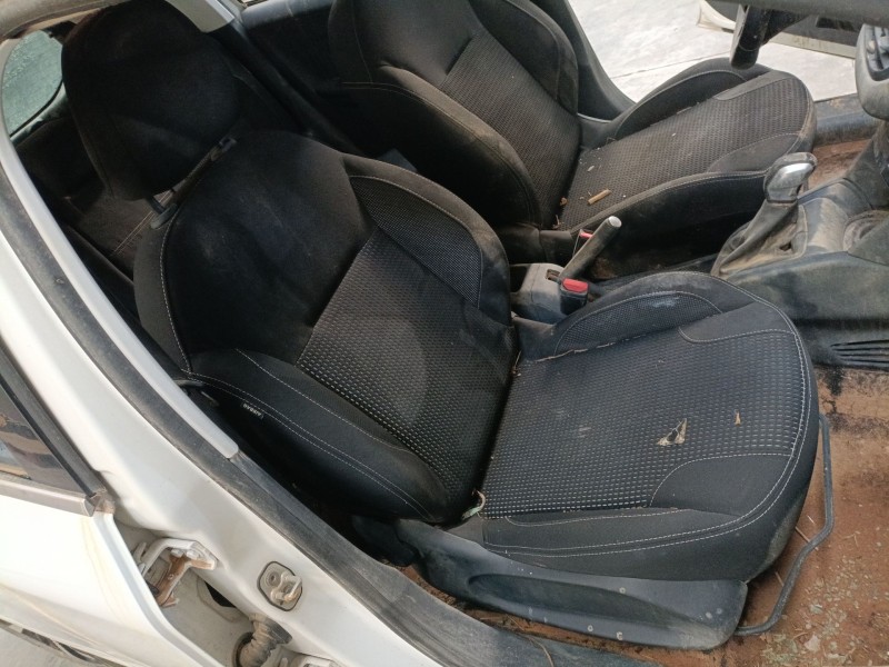 peugeot 208 i (ca_, cc_) del año 2016