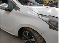 Recambio de aleta delantera derecha para peugeot 208 i (ca_, cc_) 1.2 vti 82 referencia OEM IAM    2