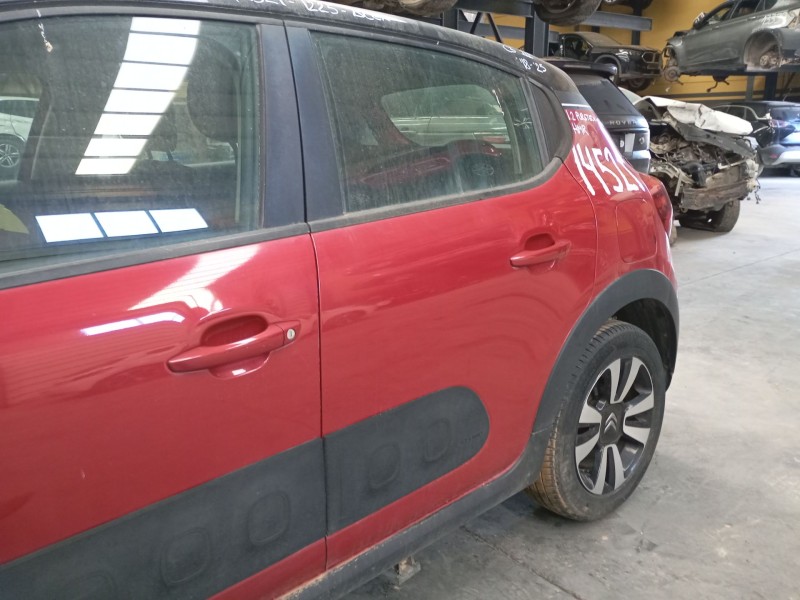 Recambio de puerta trasera izquierda para citroën c3 iii (sx) 1.2 puretech 82 referencia OEM IAM   