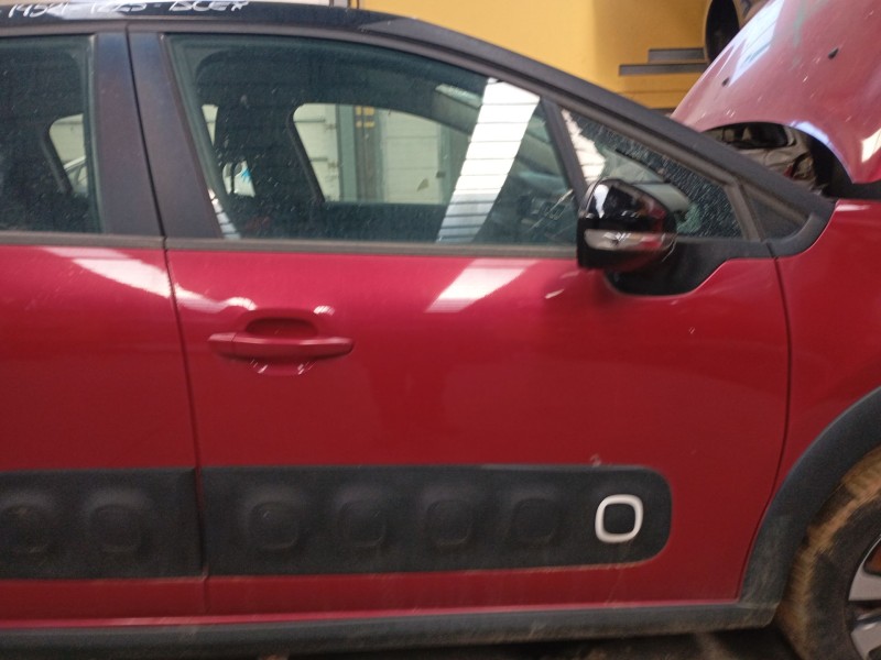 Recambio de puerta delantera derecha para citroën c3 iii (sx) 1.2 puretech 82 referencia OEM IAM   