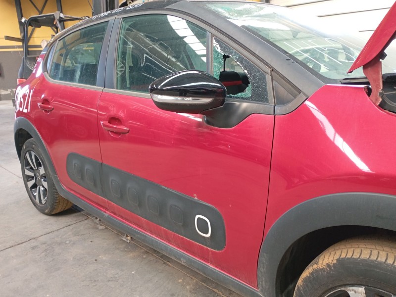Recambio de puerta delantera derecha para citroën c3 iii (sx) 1.2 puretech 82 referencia OEM IAM   