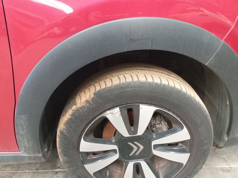 Recambio de aletin delantero derecho para citroën c3 iii (sx) 1.2 puretech 82 referencia OEM IAM   