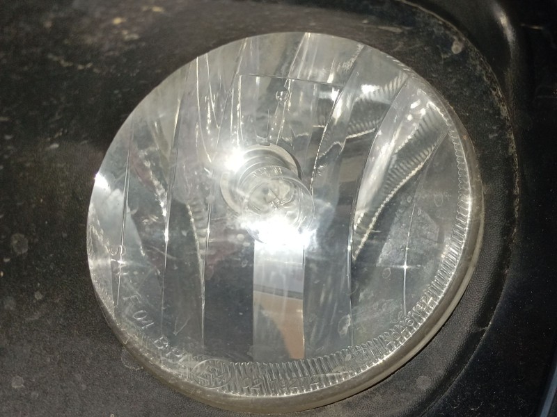 Recambio de faro antiniebla izquierdo para citroën c3 iii (sx) 1.2 puretech 82 referencia OEM IAM   