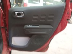 GUARNECIDO PUERTA TRASERA DERECHA 