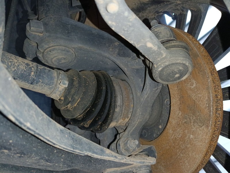 Recambio de mangueta delantera derecha para peugeot 208 i (ca_, cc_) 1.2 vti 82 referencia OEM IAM   