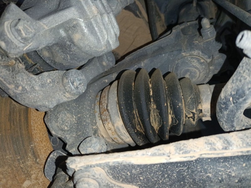 Recambio de mangueta delantera derecha para peugeot 208 i (ca_, cc_) 1.2 vti 82 referencia OEM IAM   