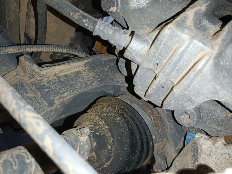 Recambio de mangueta delantera izquierda para peugeot 208 i (ca_, cc_) 1.2 vti 82 referencia OEM IAM   