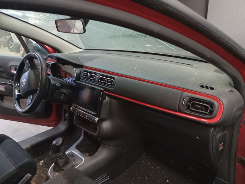 Recambio de salpicadero para citroën c3 iii (sx) 1.2 puretech 82 referencia OEM IAM   