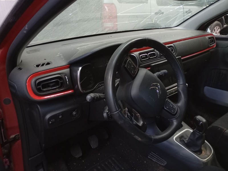 Recambio de salpicadero para citroën c3 iii (sx) 1.2 puretech 82 referencia OEM IAM   