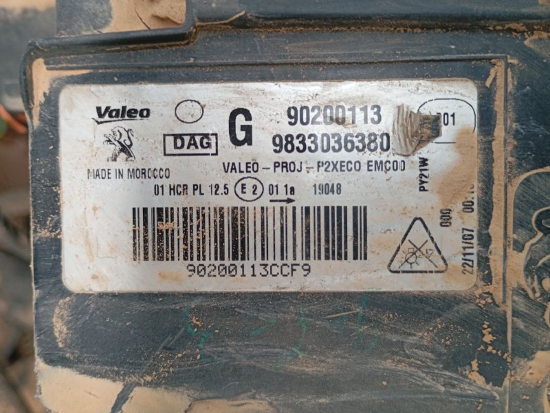 Recambio de faro izquierdo xenon para peugeot 2008 ii (ud_, us_, uy_, uj_, ur_, uc_) 1.5 bluehdi 130 referencia OEM IAM 98330363