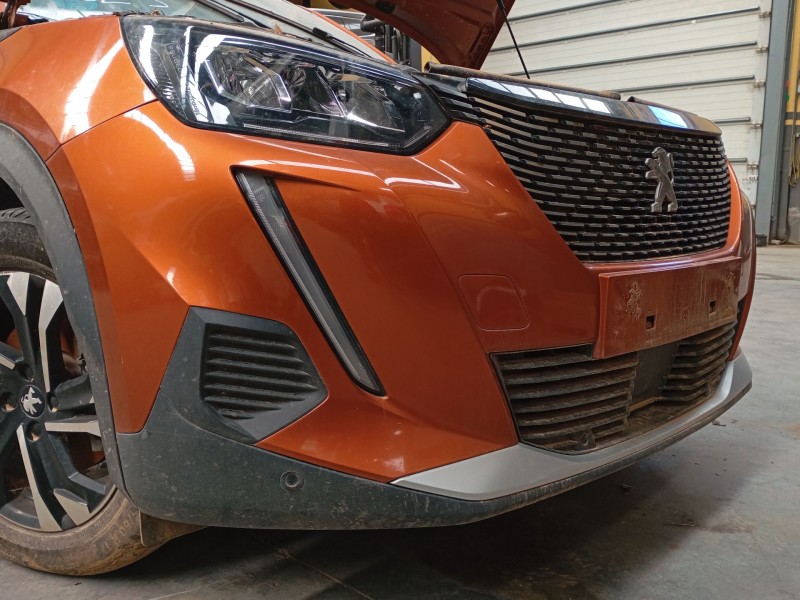 Recambio de paragolpes delantero para peugeot 2008 ii (ud_, us_, uy_, uj_, ur_, uc_) 1.5 bluehdi 130 referencia OEM IAM   