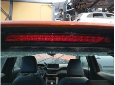 LUZ CENTRAL DE FRENO 