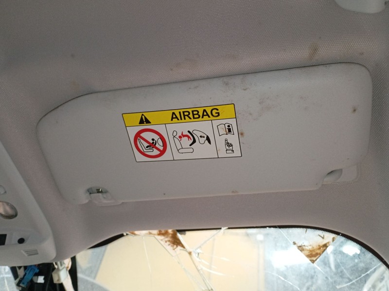 Recambio de parasol derecho para peugeot 2008 ii (ud_, us_, uy_, uj_, ur_, uc_) 1.5 bluehdi 130 referencia OEM IAM   