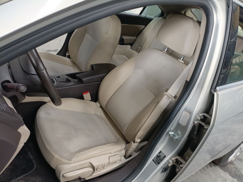 opel insignia a (g09) del año 2010