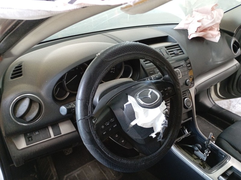 Recambio de salpicadero para mazda 6 sedán (gh) 2.2 d (gh10) referencia OEM IAM   