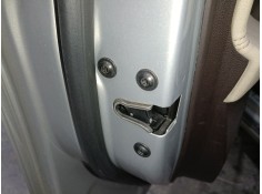 CERRADURA PUERTA DELANTERA IZQUIERDA 