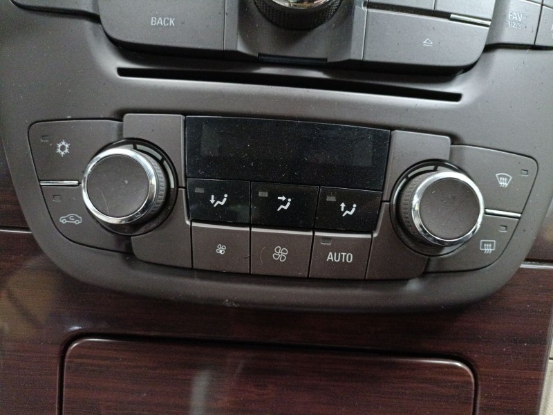 Recambio de mando climatizador para opel insignia a (g09) 2.0 cdti (68) referencia OEM IAM   