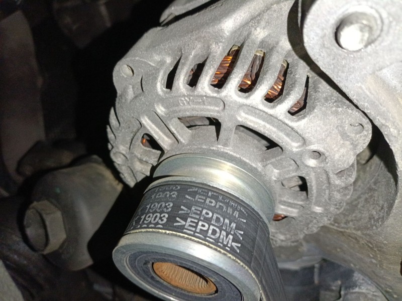 Recambio de alternador para opel insignia a (g09) 2.0 cdti (68) referencia OEM IAM   