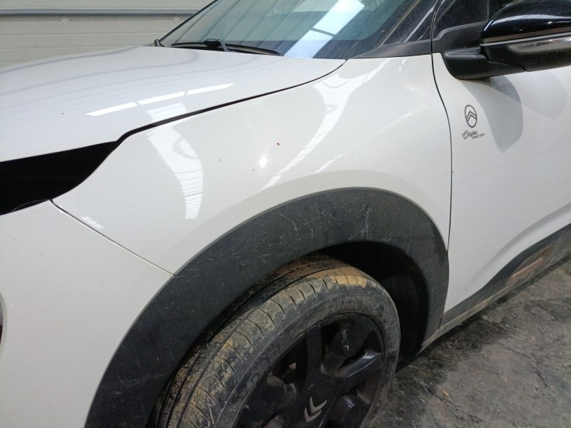 Recambio de aleta delantera izquierda para citroën c4 cactus 1.5 bluehdi 100 referencia OEM IAM   