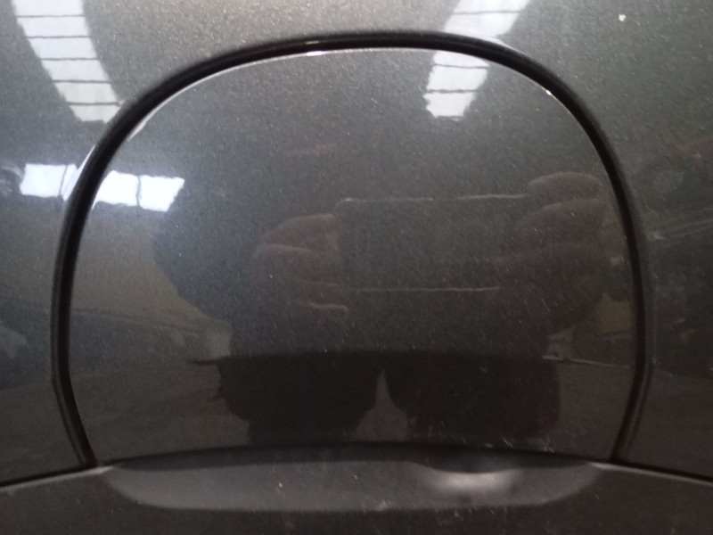 Recambio de tapa exterior combustible para citroën c4 cactus 1.2 thp 110 referencia OEM IAM   