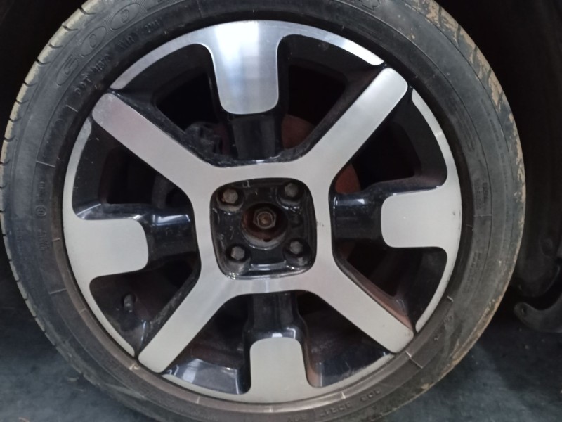 Recambio de juego llantas para citroën c4 cactus 1.2 thp 110 referencia OEM IAM 205/50/17  