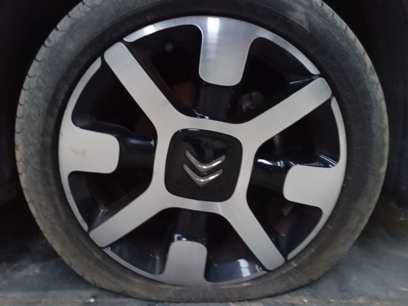 Recambio de juego llantas para citroën c4 cactus 1.2 thp 110 referencia OEM IAM 205/50/17  