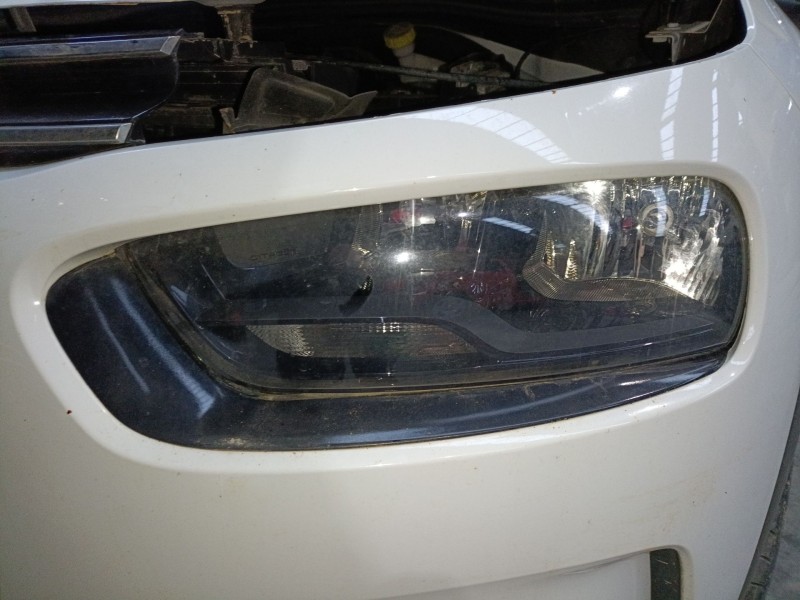 Recambio de faro izquierdo para citroën c4 cactus 1.5 bluehdi 100 referencia OEM IAM   
