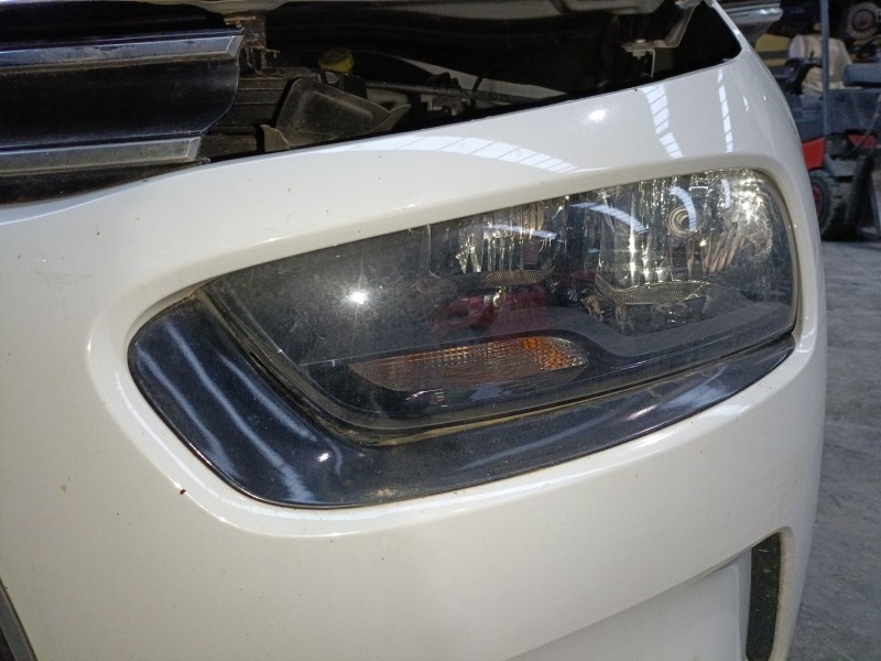 Recambio de faro izquierdo para citroën c4 cactus 1.5 bluehdi 100 referencia OEM IAM   
