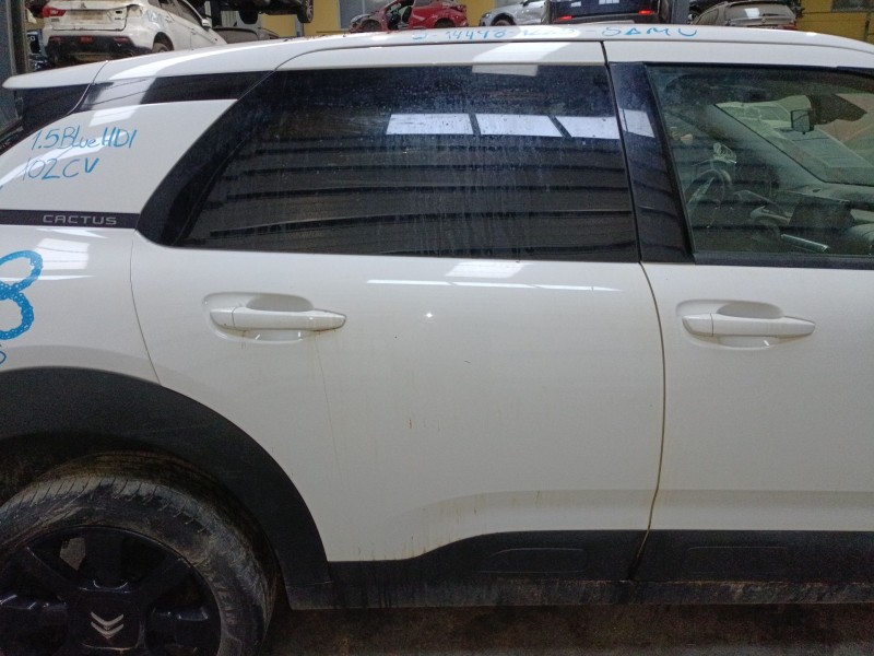 Recambio de puerta trasera derecha para citroën c4 cactus 1.5 bluehdi 100 referencia OEM IAM   