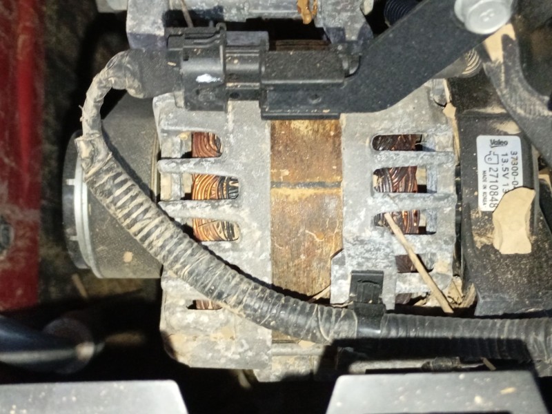 Recambio de alternador para kia picanto iii (ja) 1.0 referencia OEM IAM 3730004970  