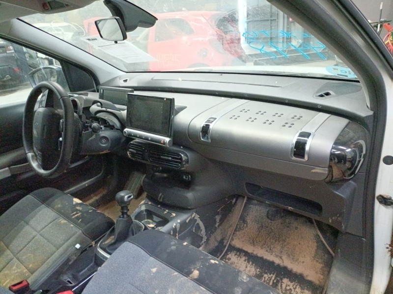 Recambio de salpicadero para citroën c4 cactus 1.5 bluehdi 100 referencia OEM IAM   