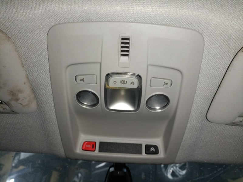 Recambio de luz interior para citroën c4 cactus 1.5 bluehdi 100 referencia OEM IAM   