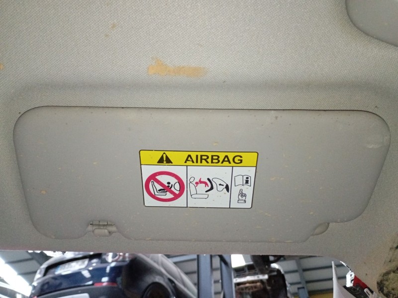 Recambio de parasol derecho para kia picanto iii (ja) 1.0 referencia OEM IAM   