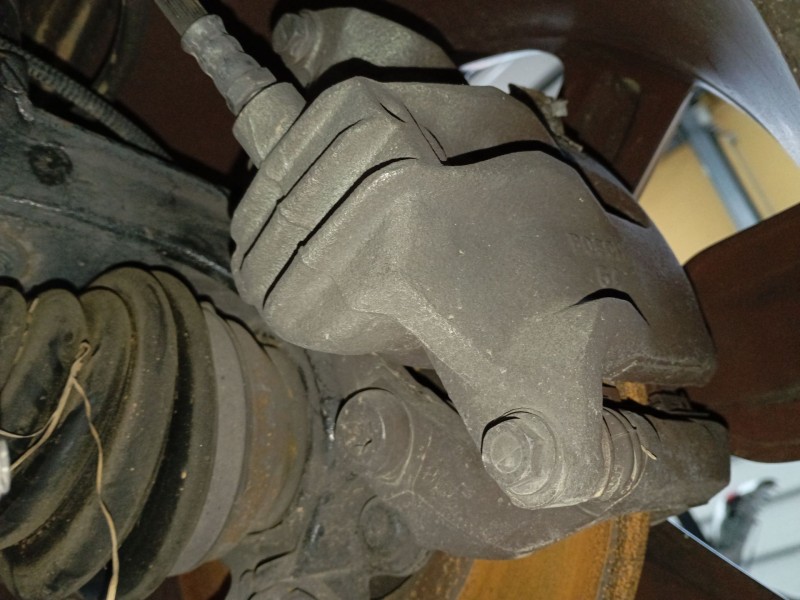 Recambio de pinza freno delantera izquierda para citroën c4 cactus 1.2 thp 110 referencia OEM IAM   