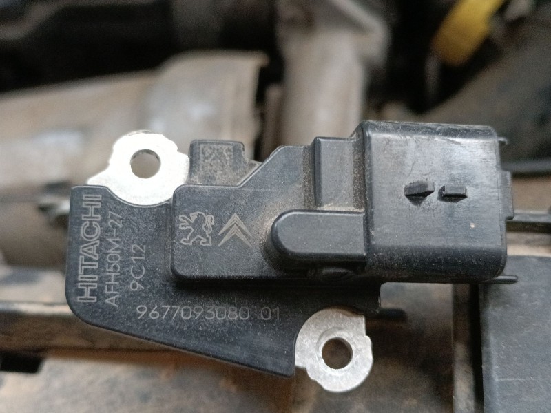 Recambio de caudalimetro para citroën c4 cactus 1.5 bluehdi 100 referencia OEM IAM 9677093080  