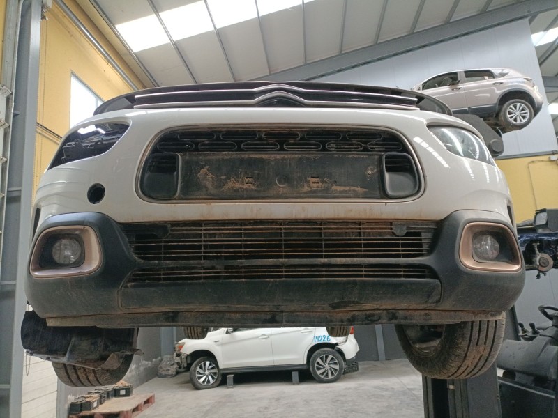 Recambio de paragolpes delantero para citroën c4 cactus 1.5 bluehdi 100 referencia OEM IAM   
