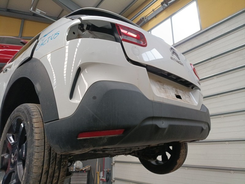 Recambio de paragolpes trasero para citroën c4 cactus 1.5 bluehdi 100 referencia OEM IAM   
