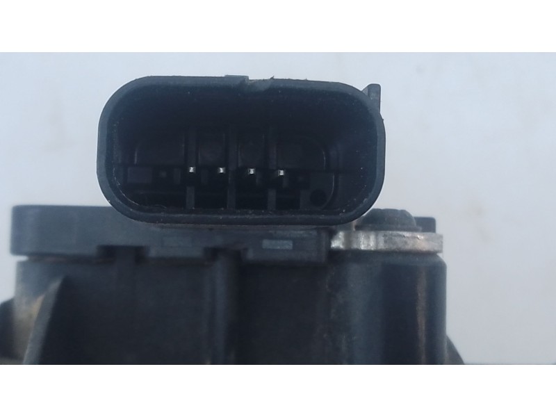 Recambio de caudalimetro para ford focus iii turnier 1.6 tdci referencia OEM IAM AV6I9C623CB  