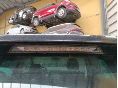 LUZ CENTRAL DE FRENO 