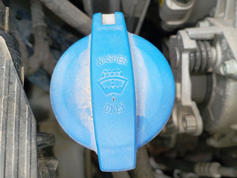 Recambio de deposito limpia para kia niro i (de) 1.6 gdi hybrid referencia OEM IAM   