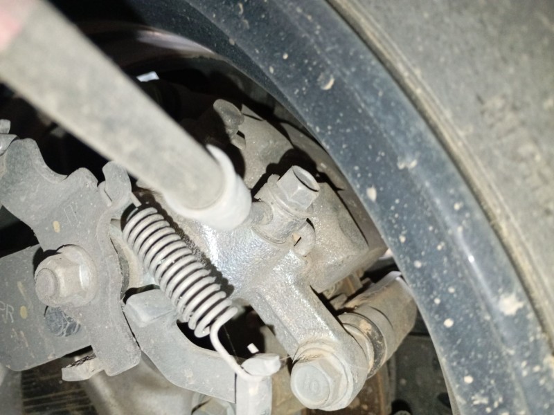 Recambio de pinza freno trasera derecha para kia niro i (de) 1.6 gdi hybrid referencia OEM IAM   