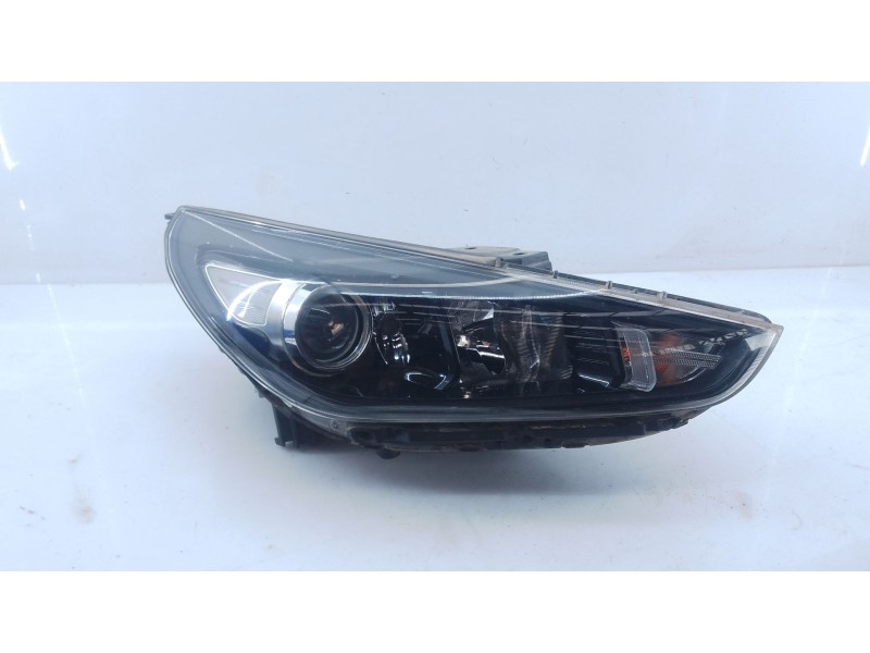Recambio de faro derecho para hyundai i30 (pde, pd, pden) 1.0 t-gdi referencia OEM IAM   