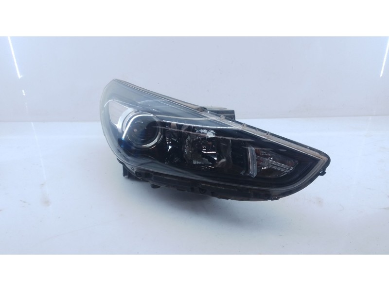 Recambio de faro derecho para hyundai i30 (pde, pd, pden) 1.0 t-gdi referencia OEM IAM   