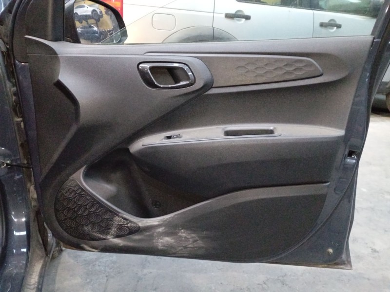 Recambio de guarnecido puerta delantera derecha para hyundai i10 iii (ac3, ai3) 1.0 mpi referencia OEM IAM   