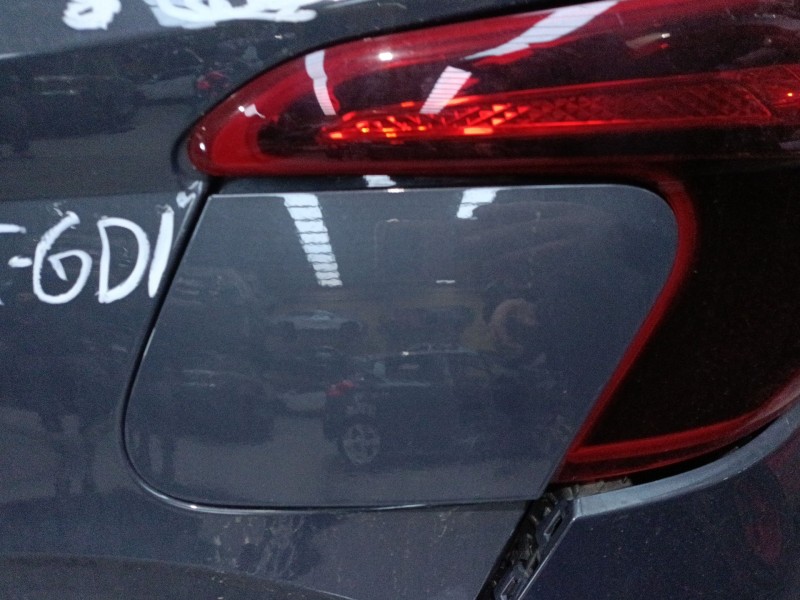 Recambio de tapa exterior combustible para hyundai i20 iii (bc3, bi3) 1.0 t-gdi referencia OEM IAM   