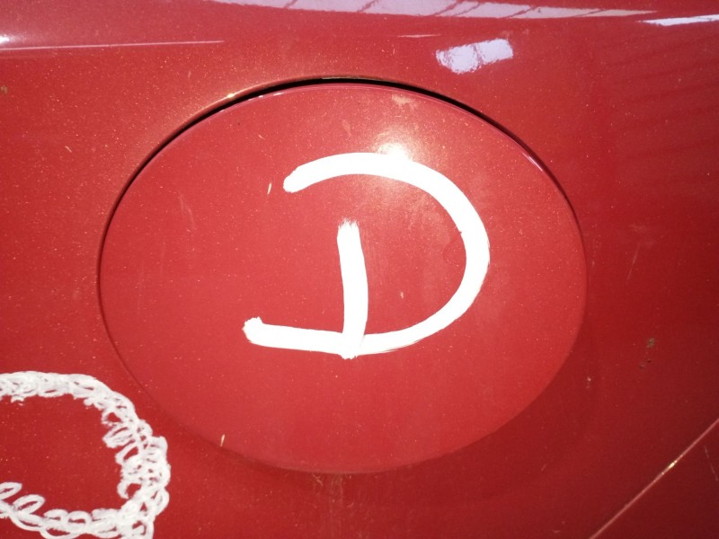 Recambio de tapa exterior combustible para mazda 6 hatchback (gh) 2.0 mzr-cd (gh14) referencia OEM IAM   