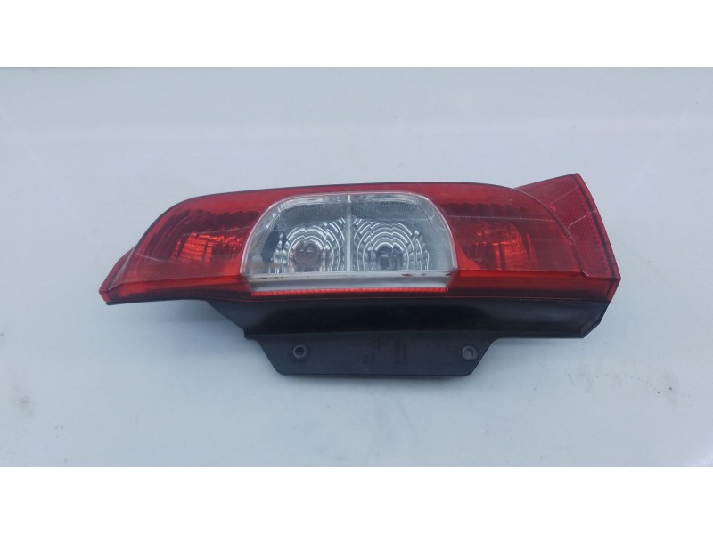 Recambio de piloto trasero derecho para citroën nemo furgoneta/monovolumen (aa_) 1.3 hdi 75 referencia OEM IAM   