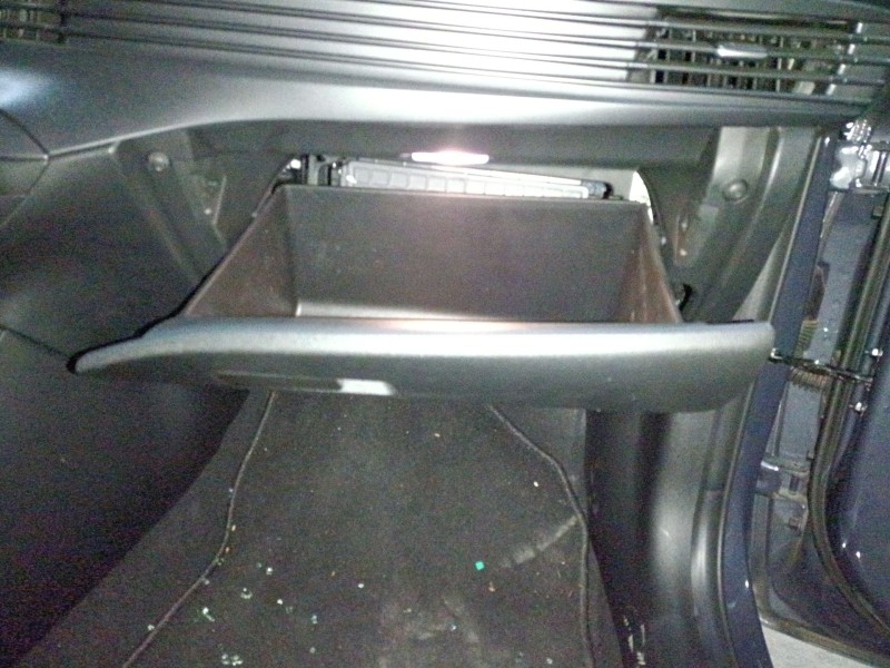 Recambio de guantera para hyundai i20 iii (bc3, bi3) 1.0 t-gdi referencia OEM IAM   